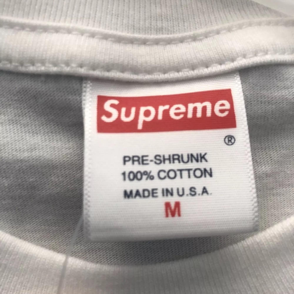 Supreme - Picture 7 of 10